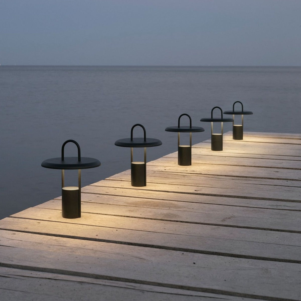 Pier Portable Lamp - Small, Black