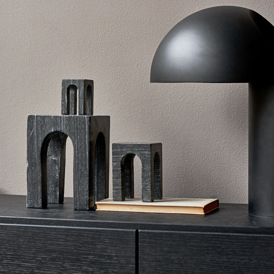 LEERY table lamp, black