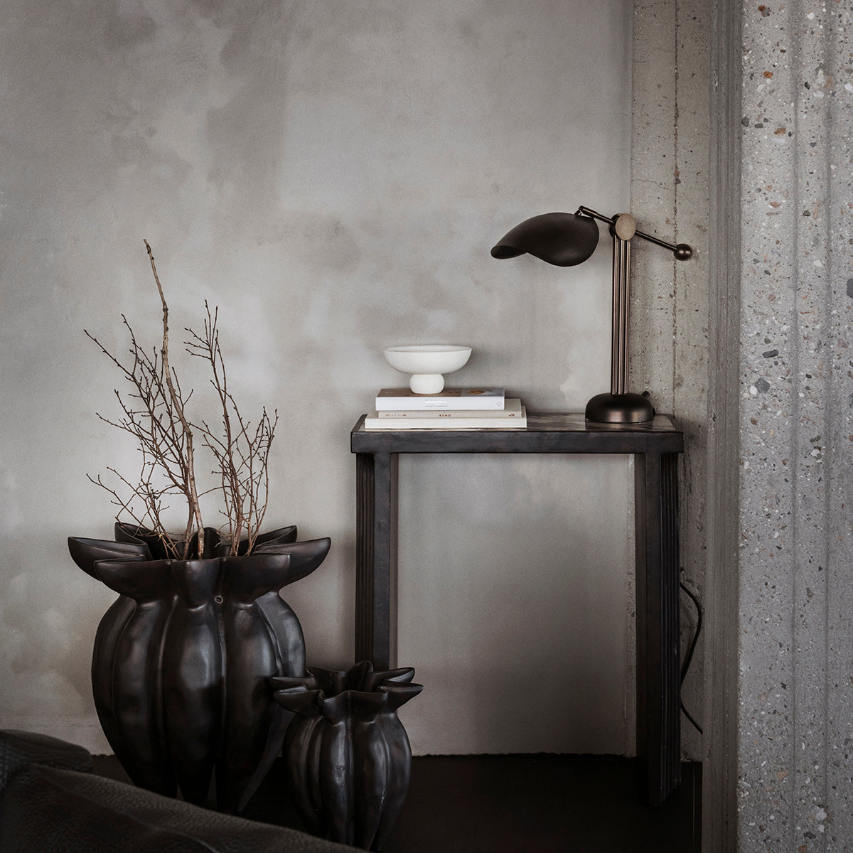 Lotus Vase, Big - Coffee