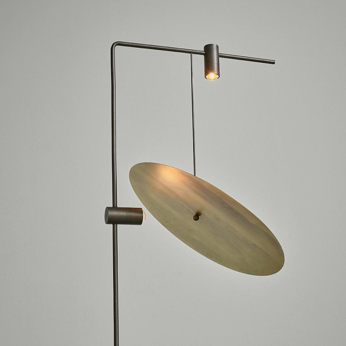 The Moon Floor Lamp - Bronze/Brass UL