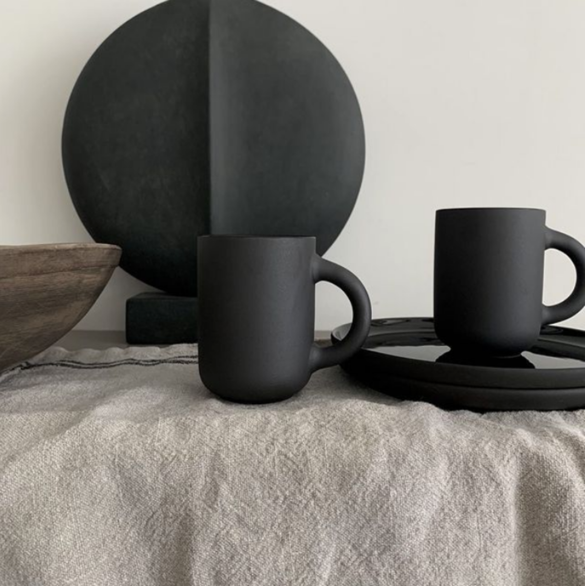 Theo plate, Black - set of 2