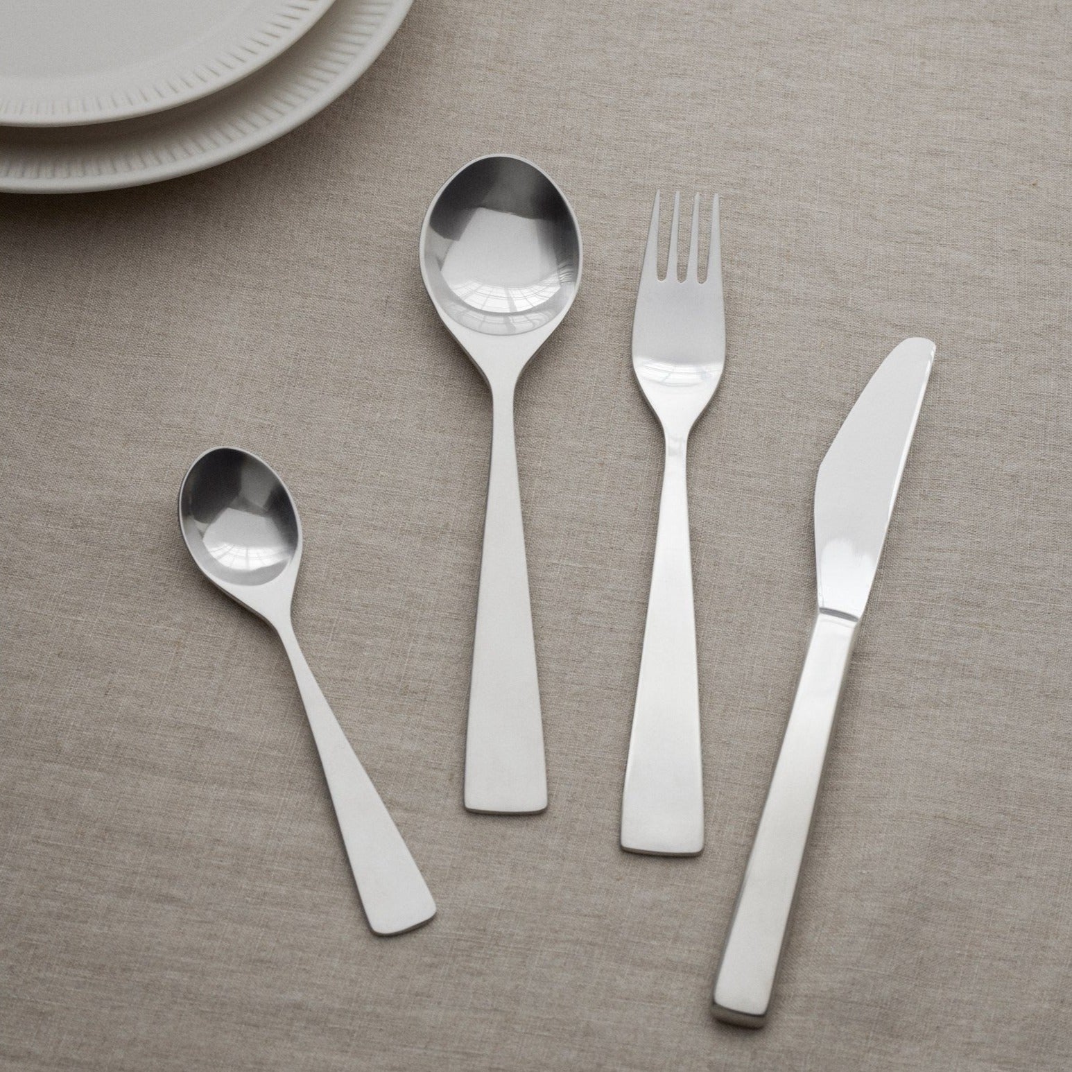 Maya 2000 dinner spoon steel - 6 pc. box