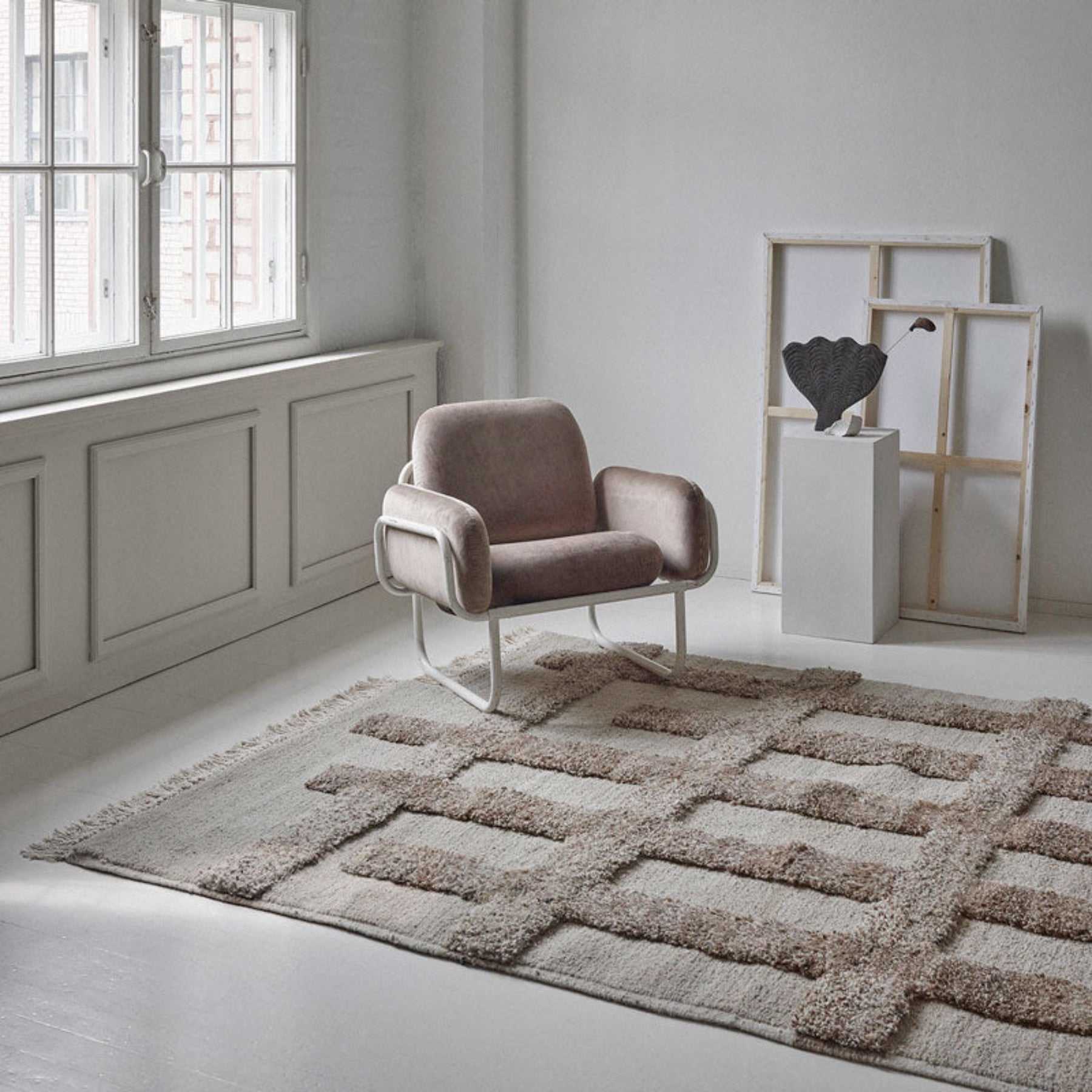 Sera Helsinki, Finnish designed hand-made rugs from Ethiopia, fair-trade, ethically made. Available exclusively in North America, Canada and USA, through Studio Nordhaven. Valli Knotted Wool Rug - White + Beige - Saaristo Collection