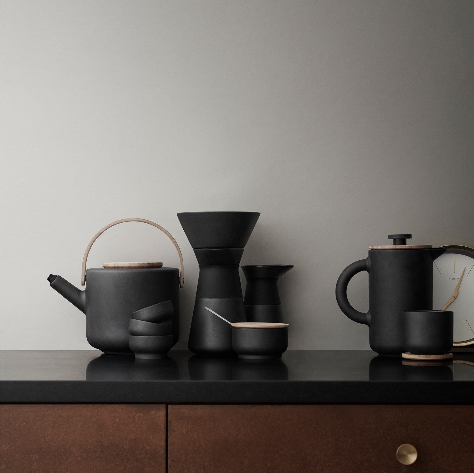 Theo sugar bowl - black