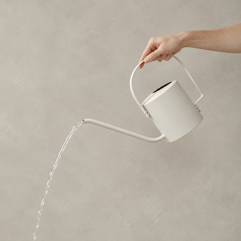 Original watering can Sand