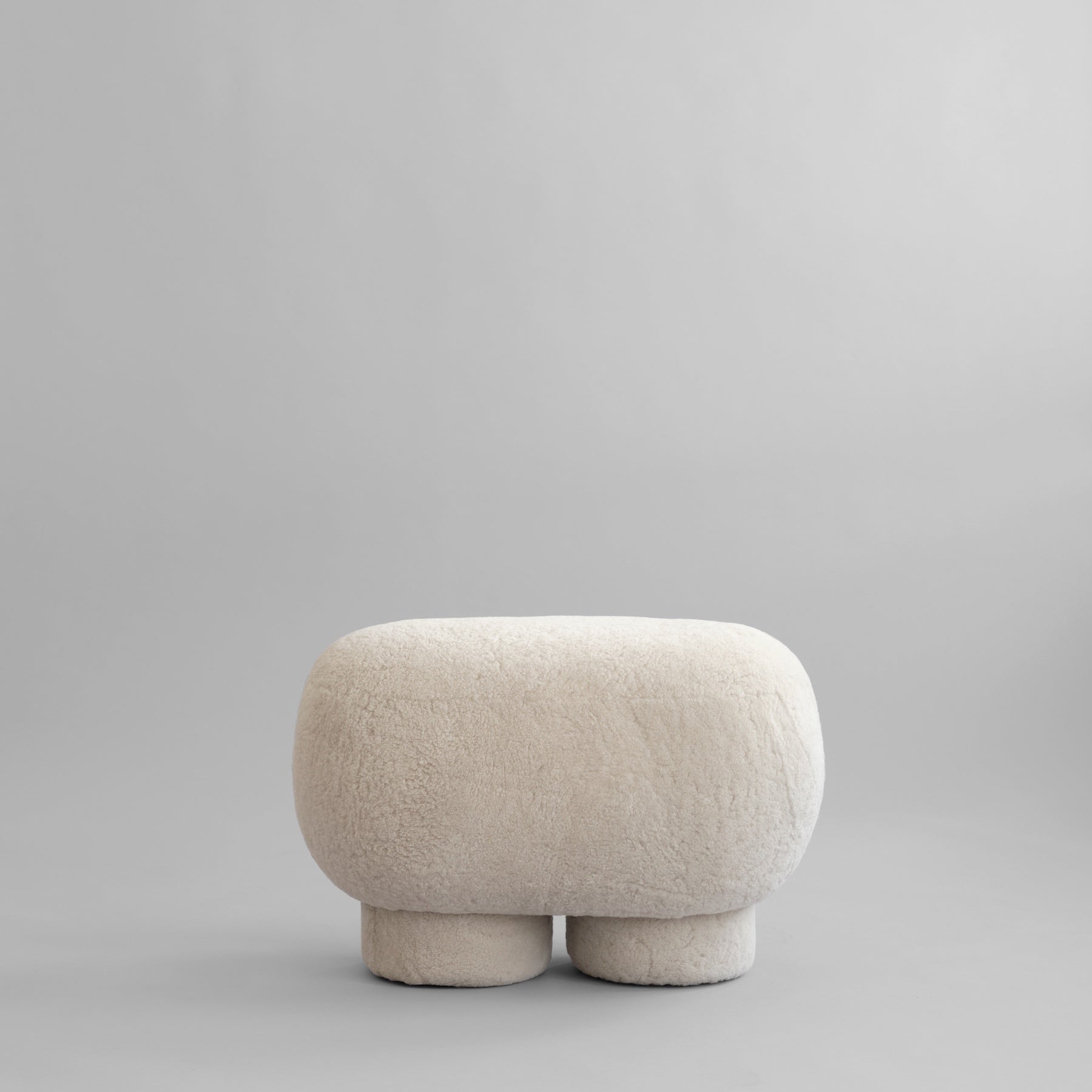 Big Foot Bench, Petit  - Sandshell Sheepskin