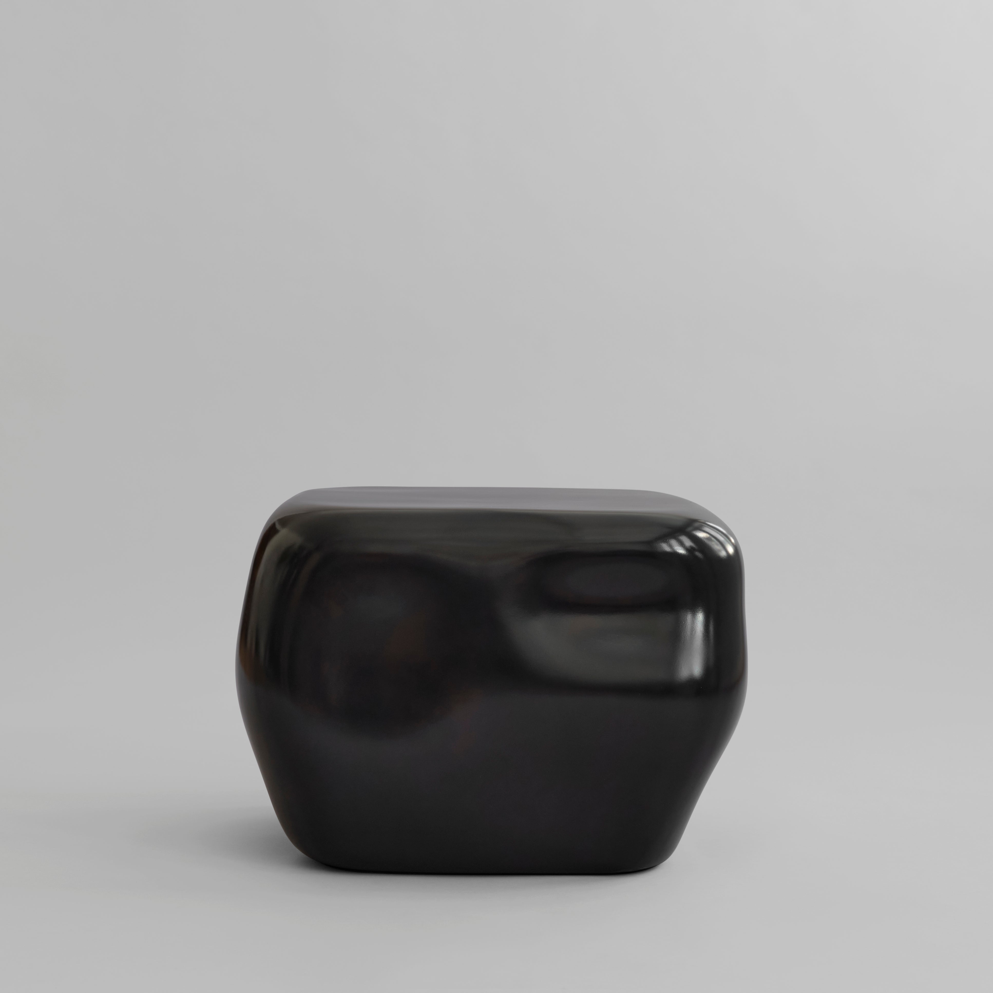 Ishi Coffee Table, Medio - High Glaze Coffee