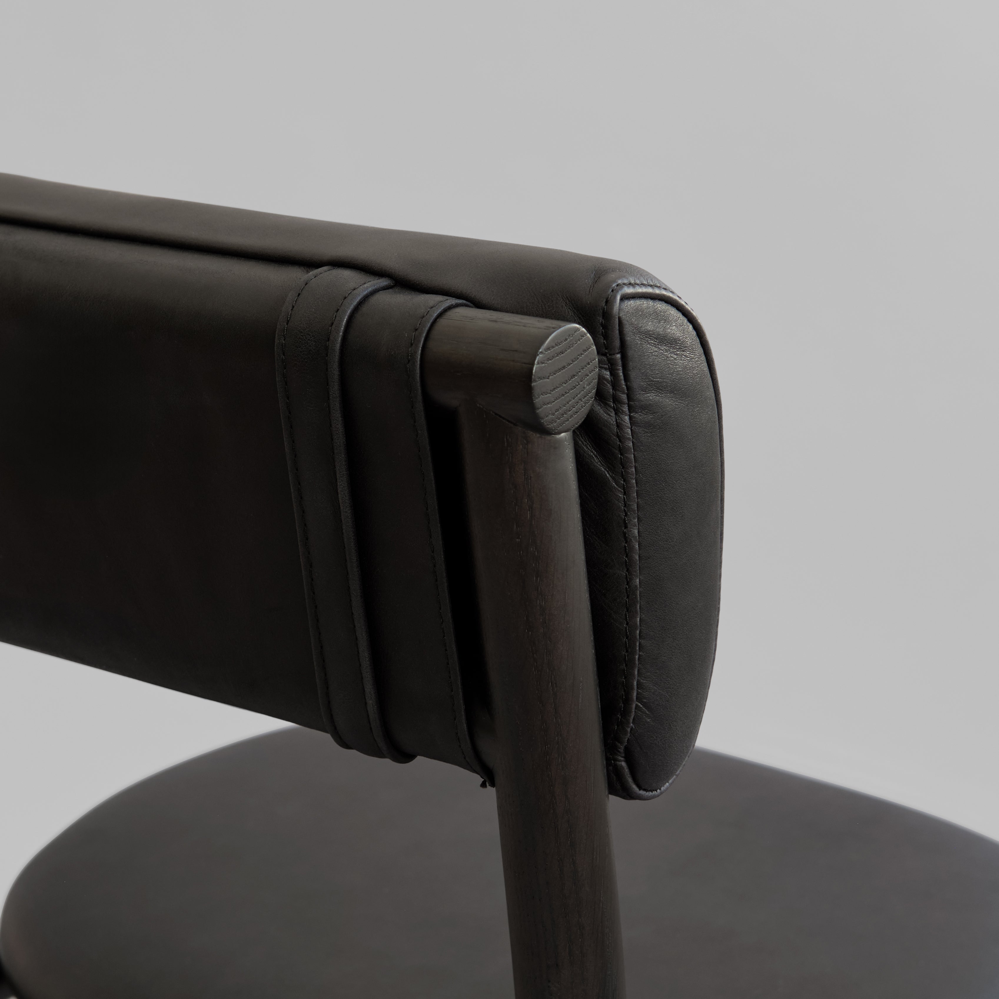 Nama Dining Chair, Coffee Black  - Aniline leather black *Pre-order