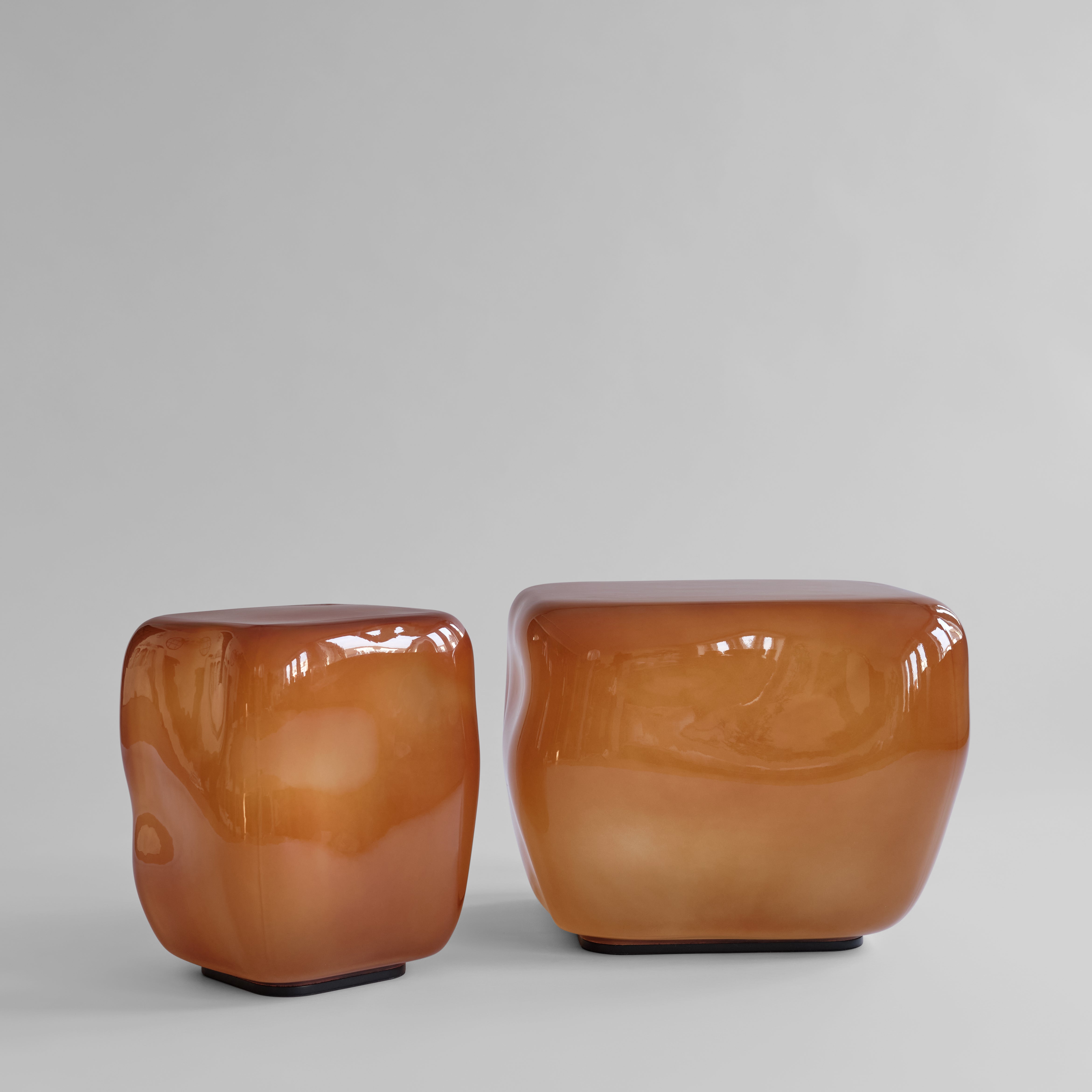 Ishi Coffee Tables, Medio - Caramel * Pre-order