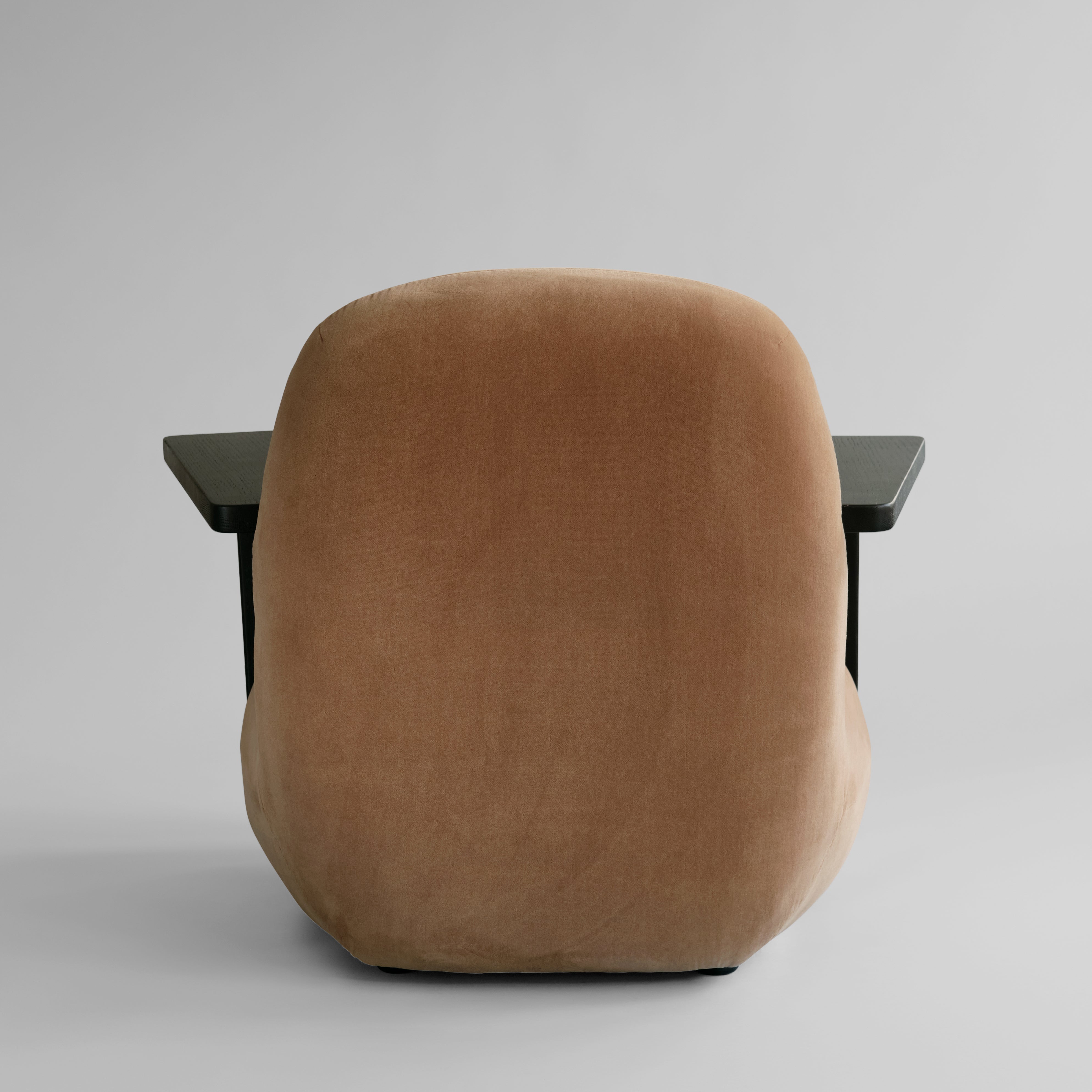 Toe Chair Armrest - Coffee Black Oak / Desert