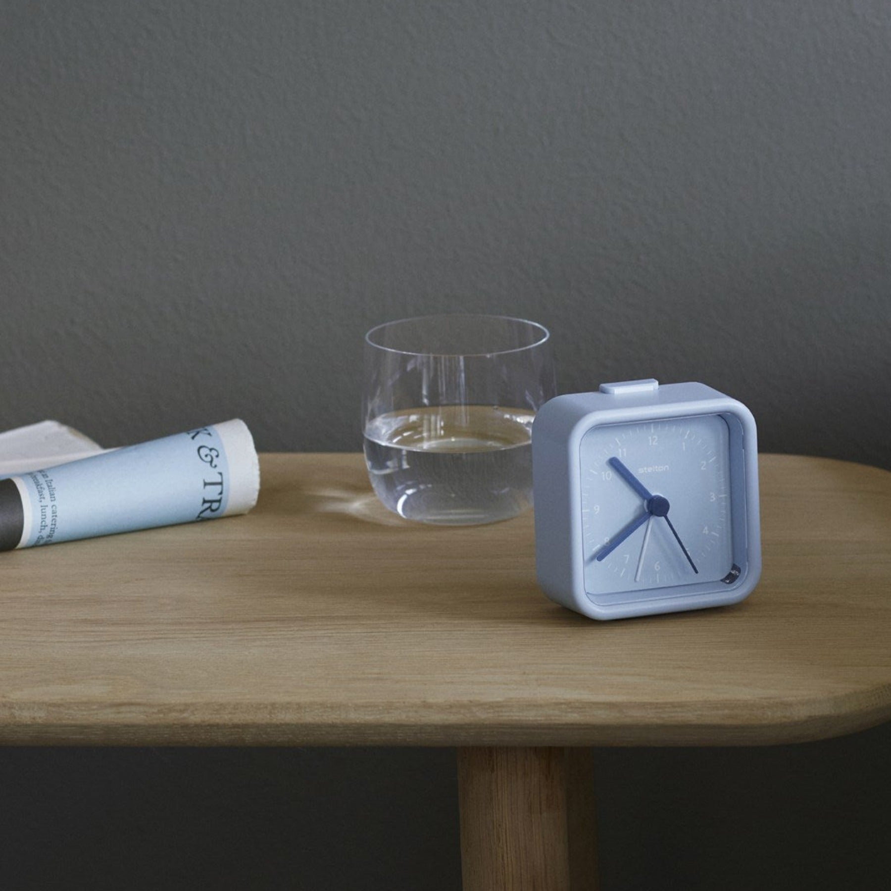 Okiru Alarm Clock, Blue