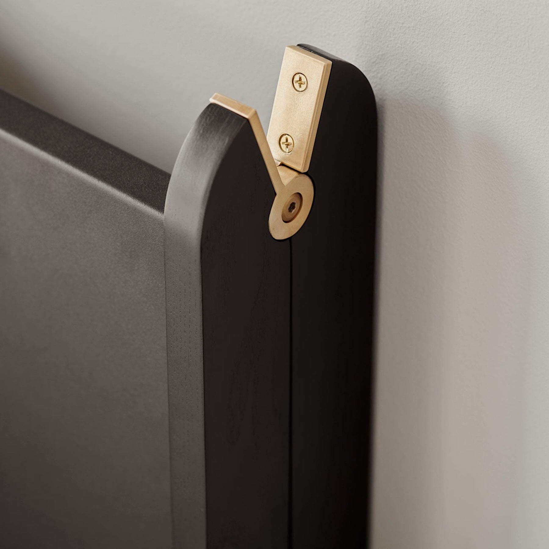 REECH Step Stool, Black