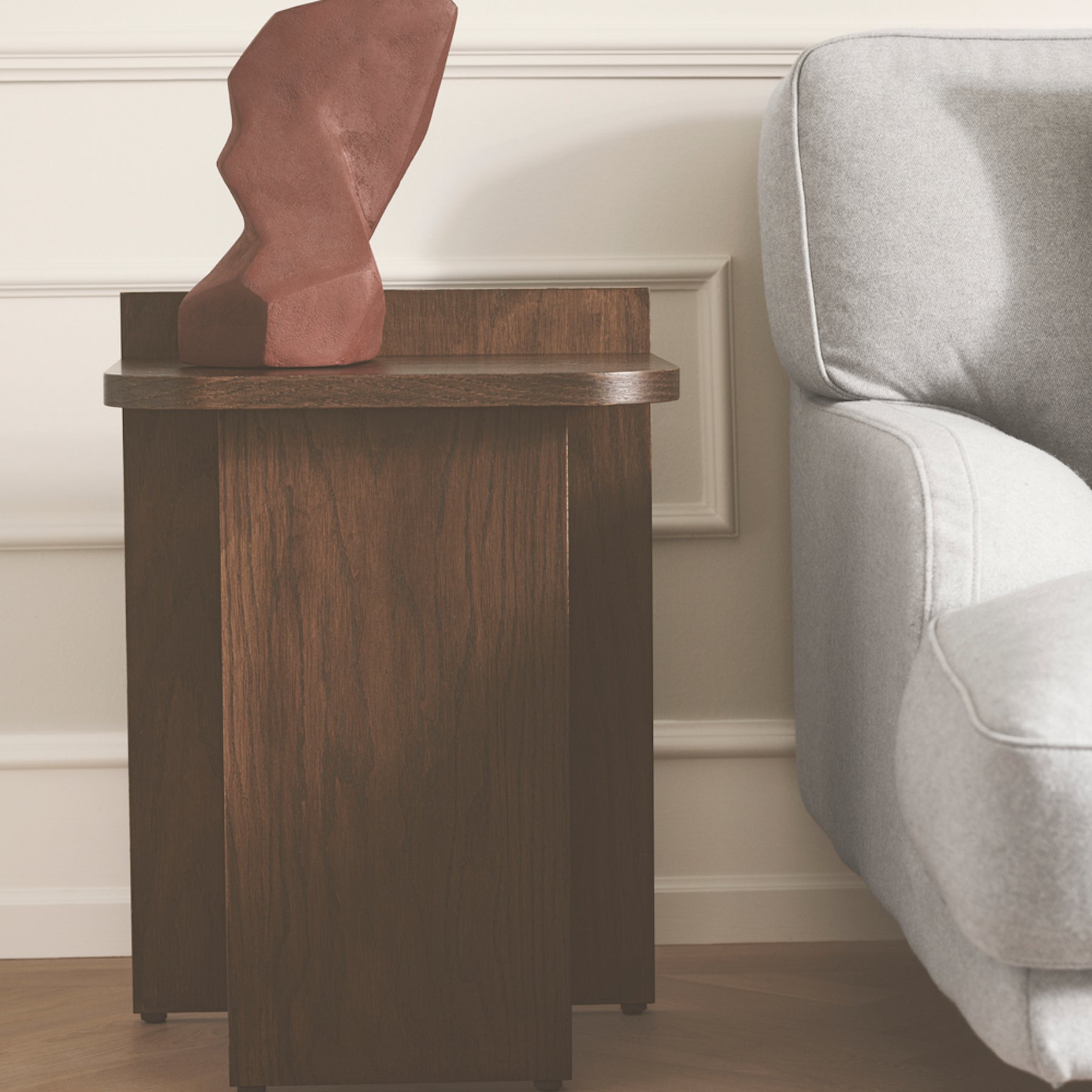 ISMO Side Table - Dark Oak