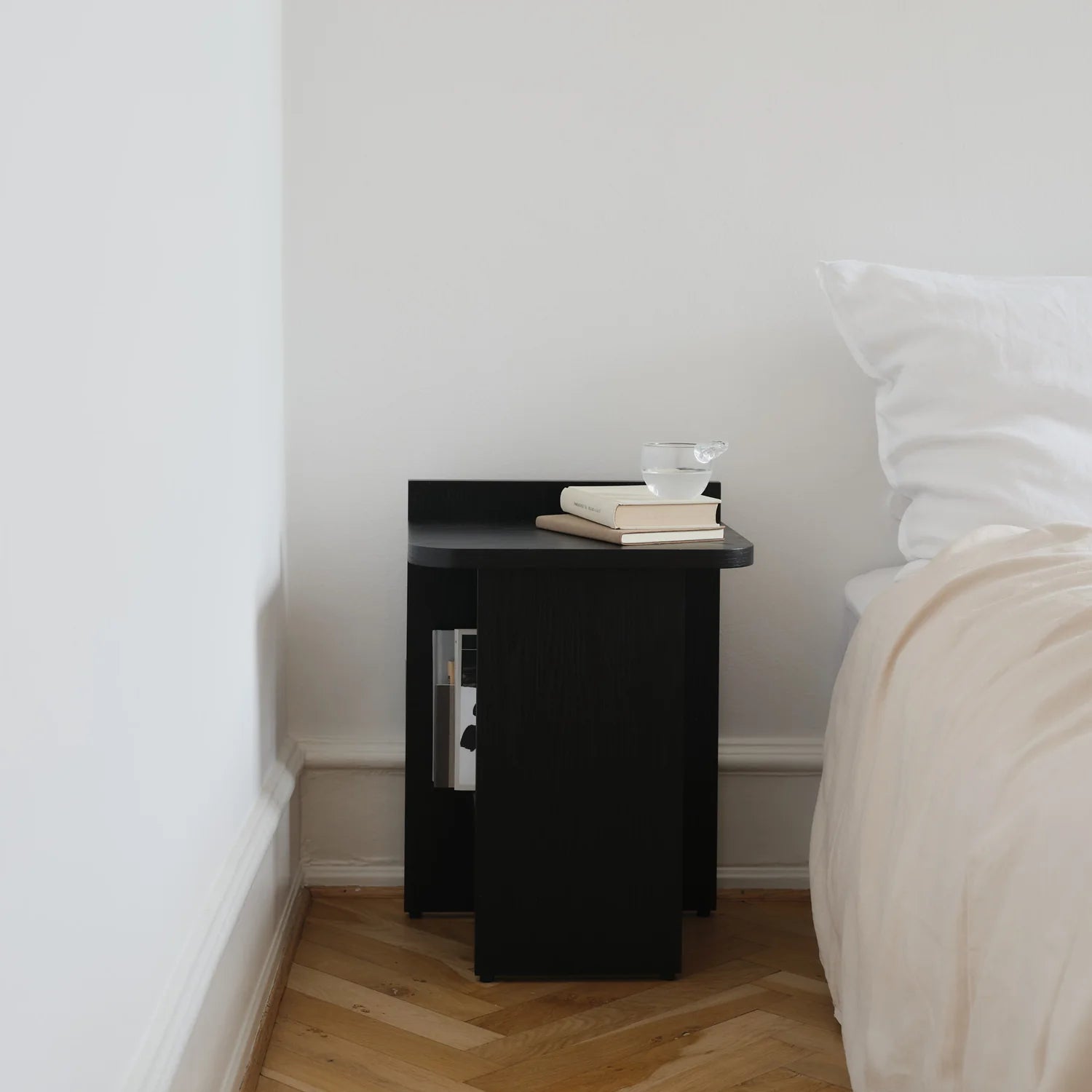 ISMO Side Table - Black Ash