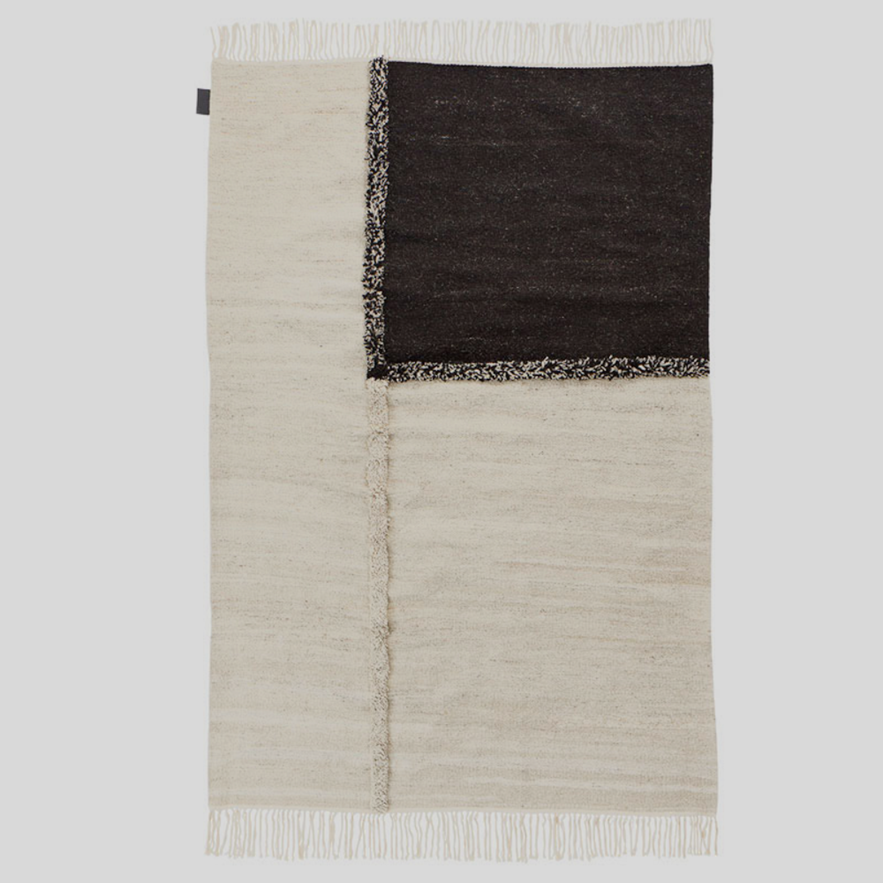 E-1027 White + Black - Hand Woven Rug