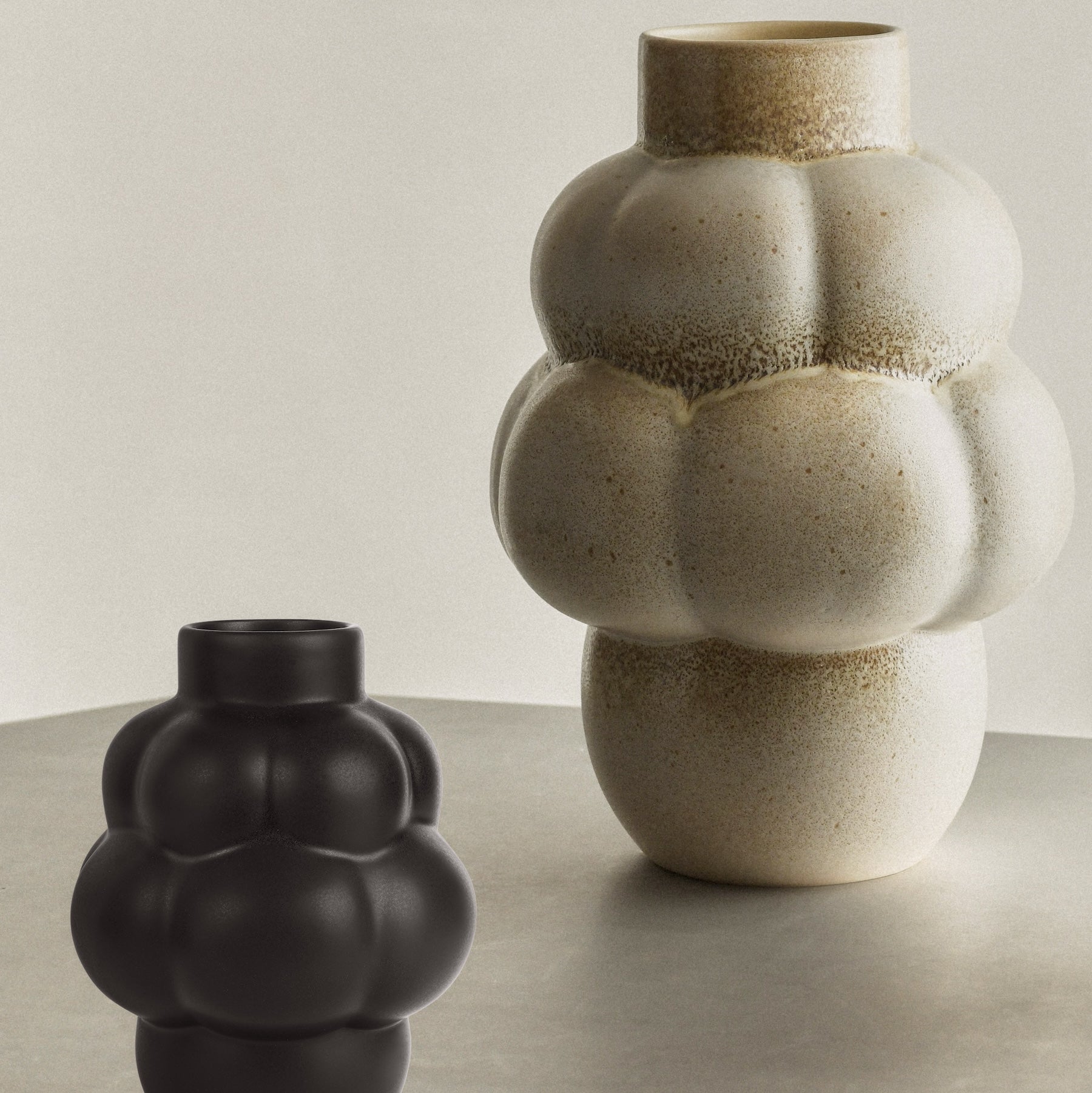 Balloon Vase 04 Petit Ink Black