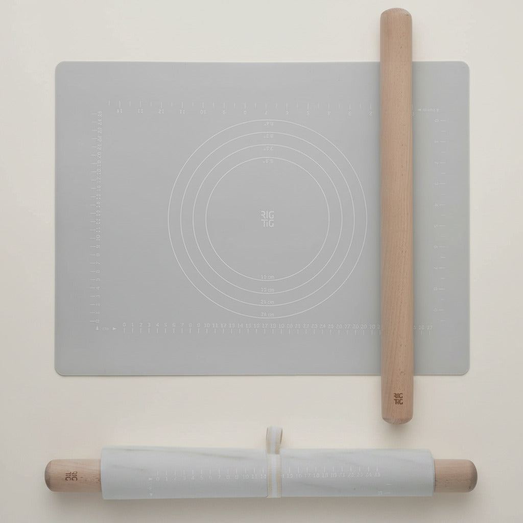 BAKE-IT rolling pin and baking mat - light grey