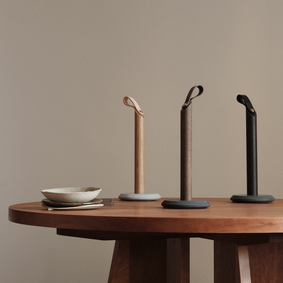 Grab kitchen roll holder, black *Pre-order