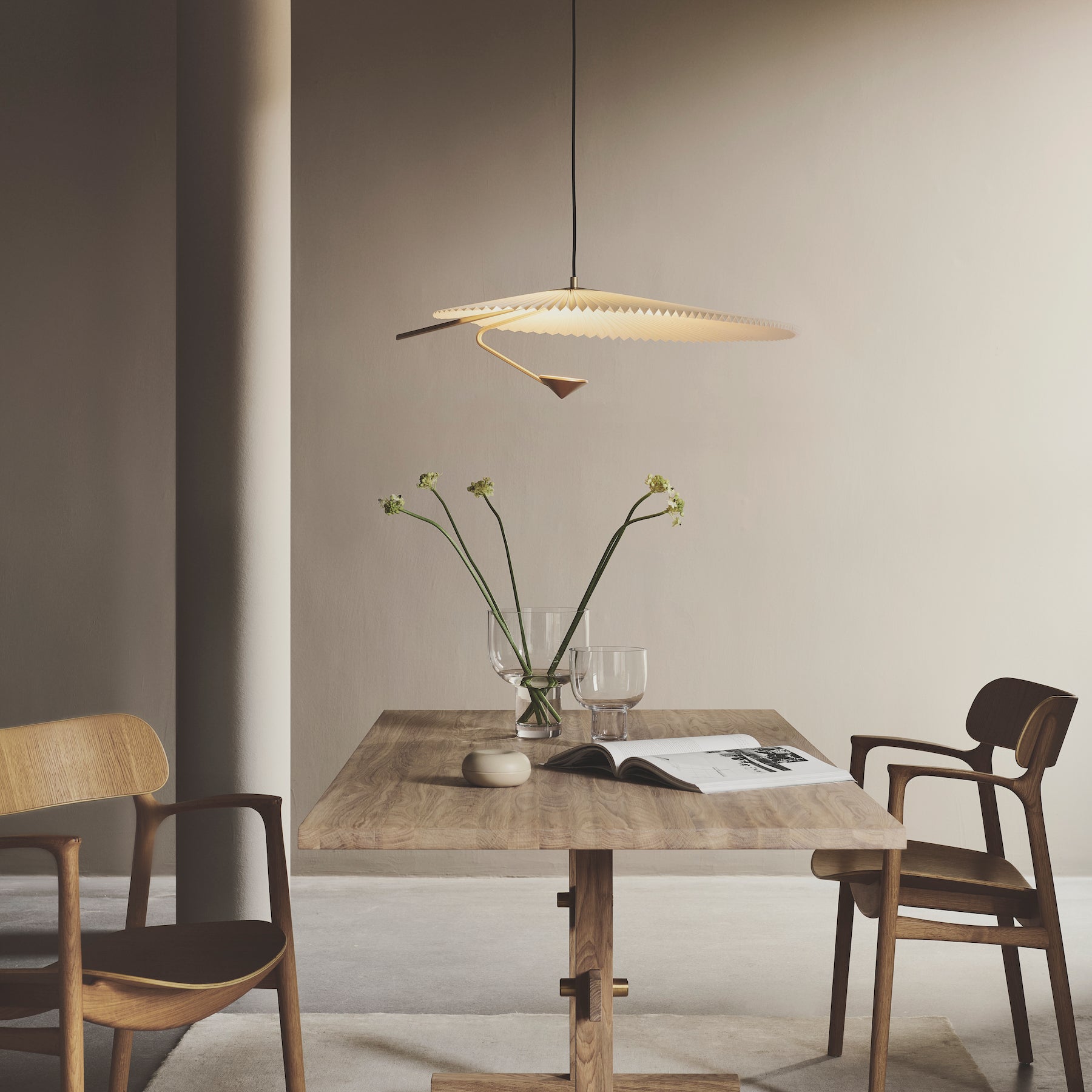 LIRIS Pendant Light, Brass