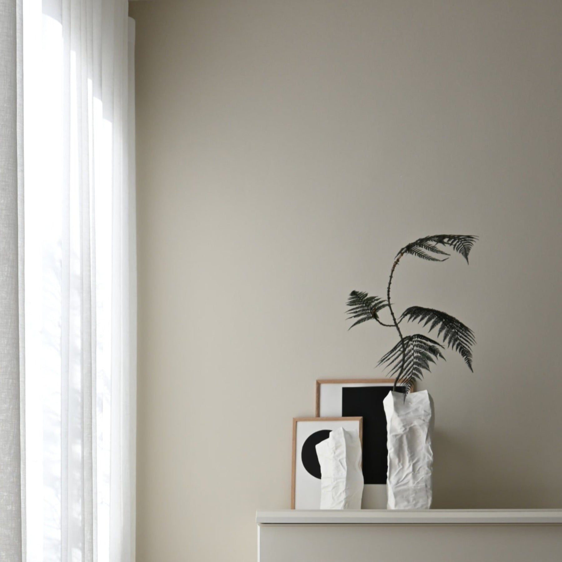 Kami Vase, Mini - Bone White