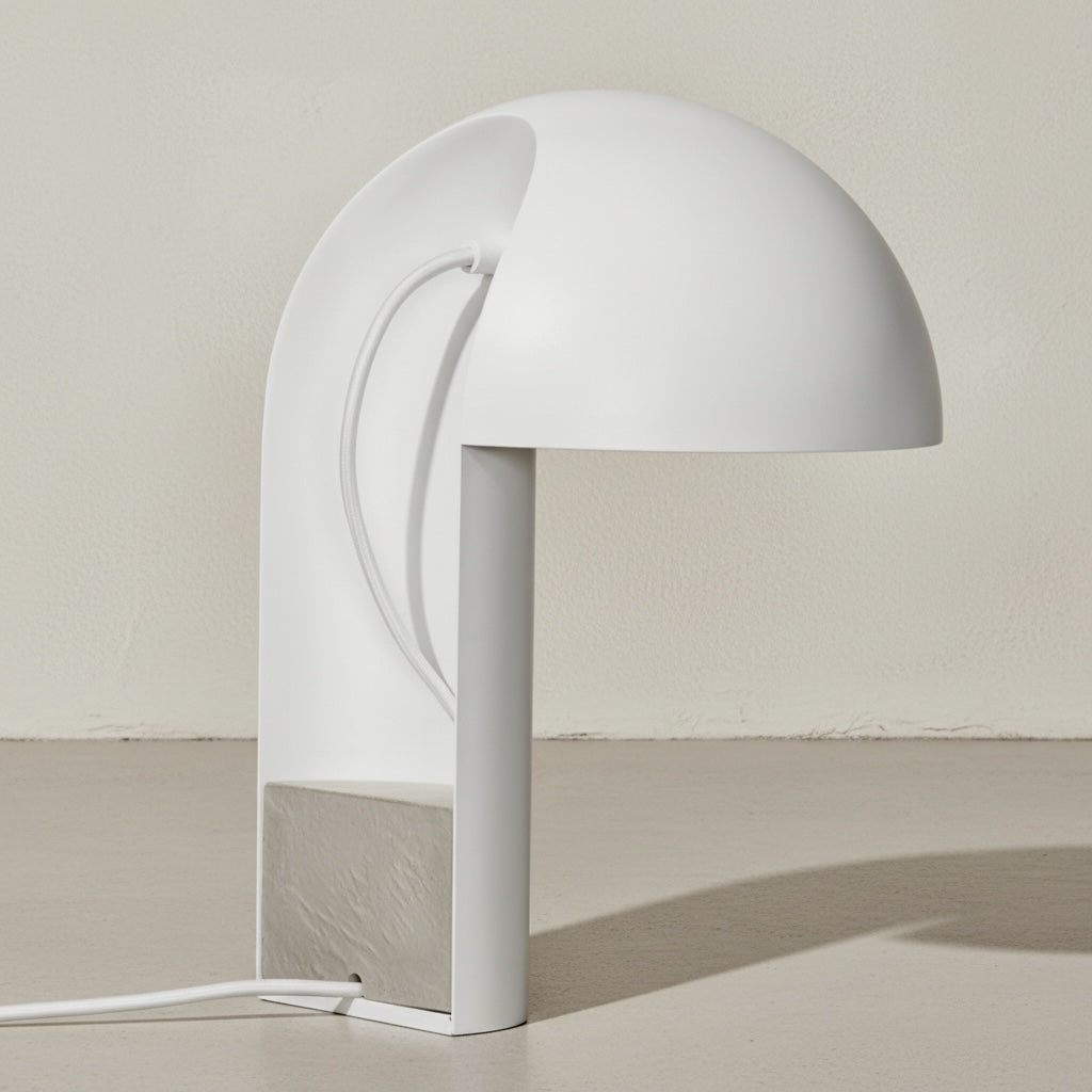 LEERY table lamp, white