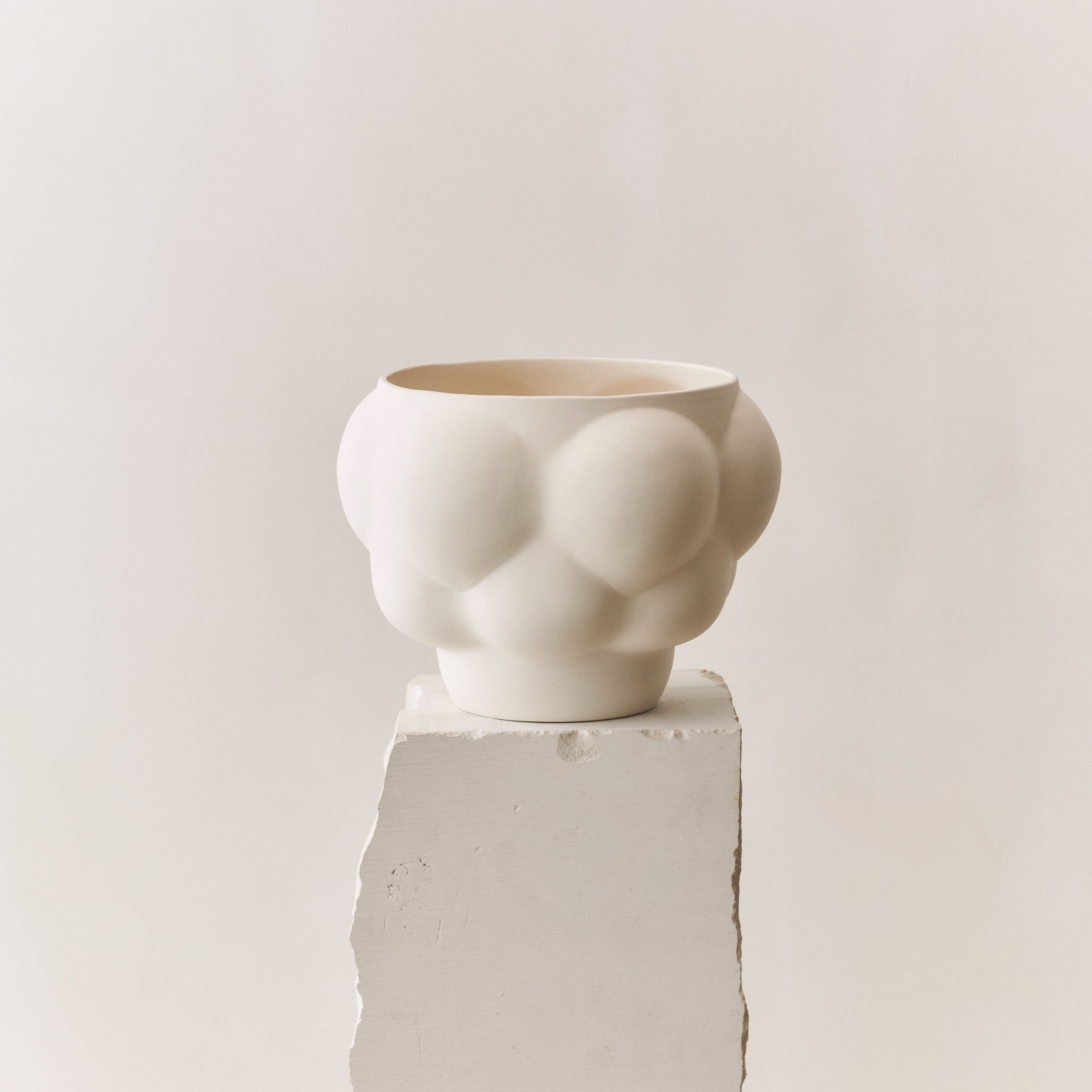 Balloon Bowl 05 Raw white