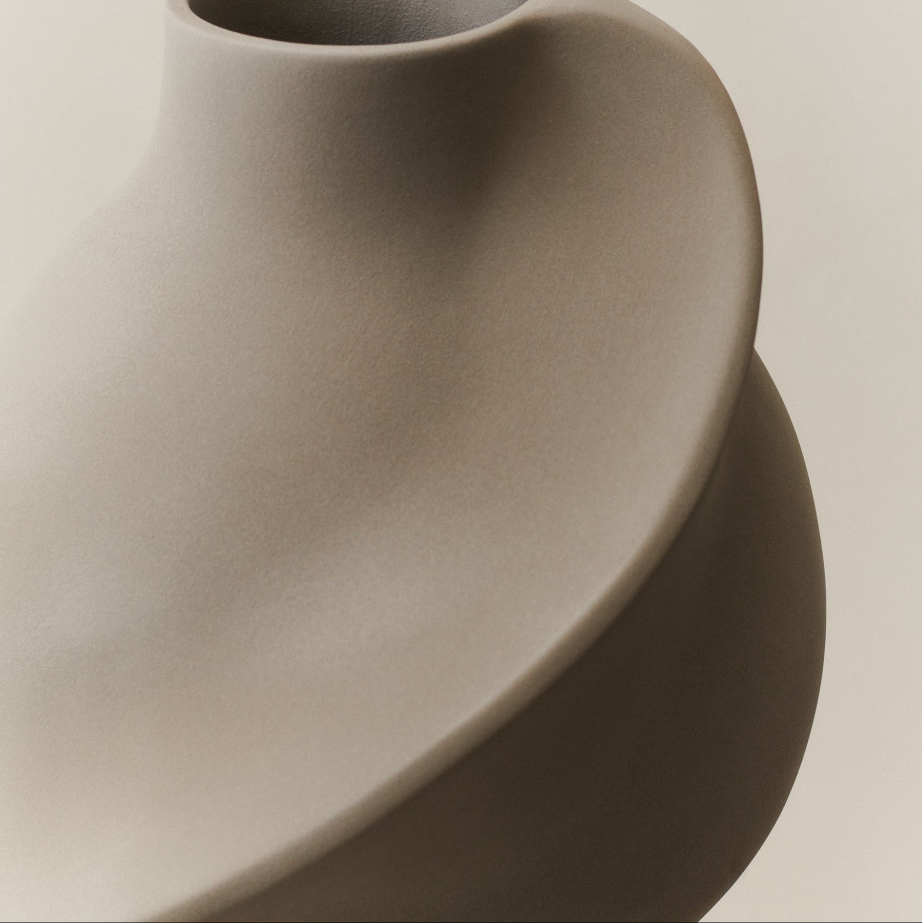 Ceramic Pirout Vase 02 Sanded Grey