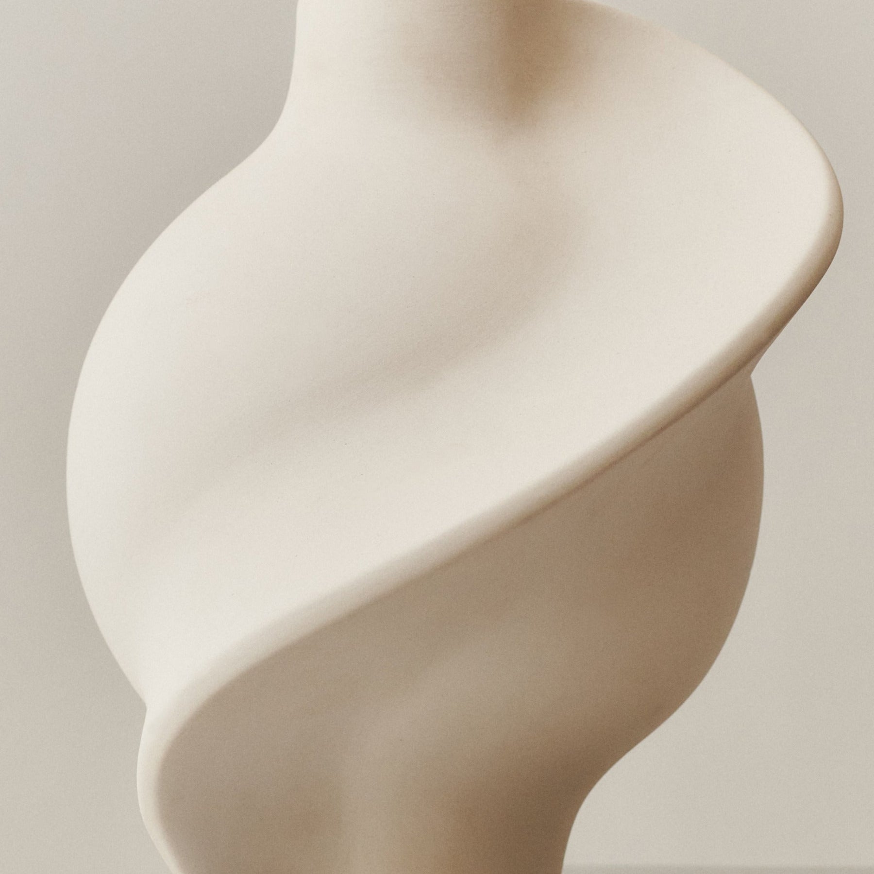 Ceramic Pirout Vase 02 Raw White