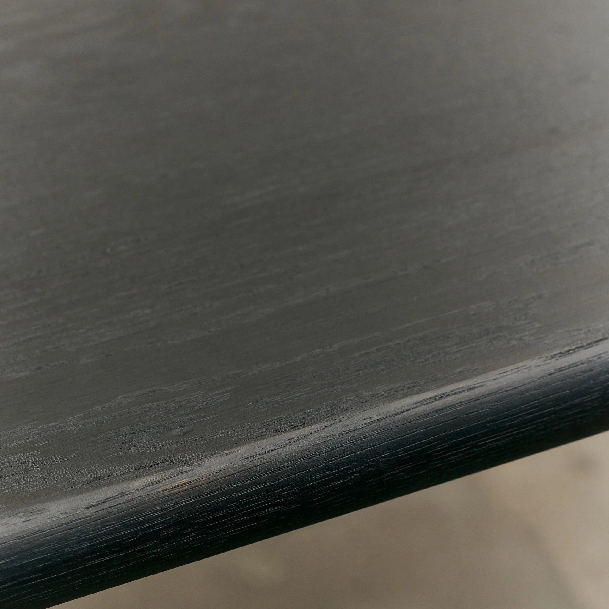 Pillabout Dining Table 04 - Black
