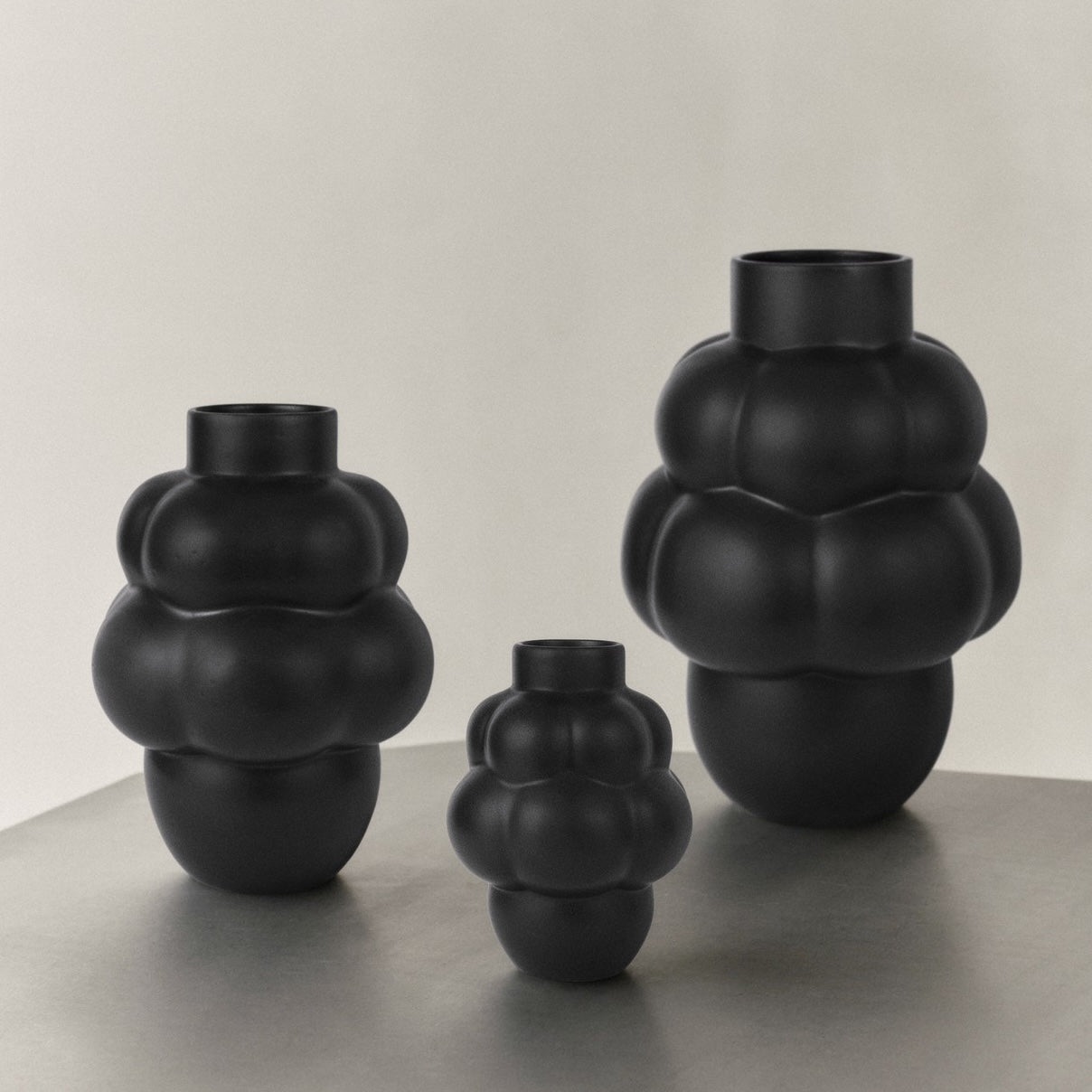 Balloon Vase 04 Petit Ink Black