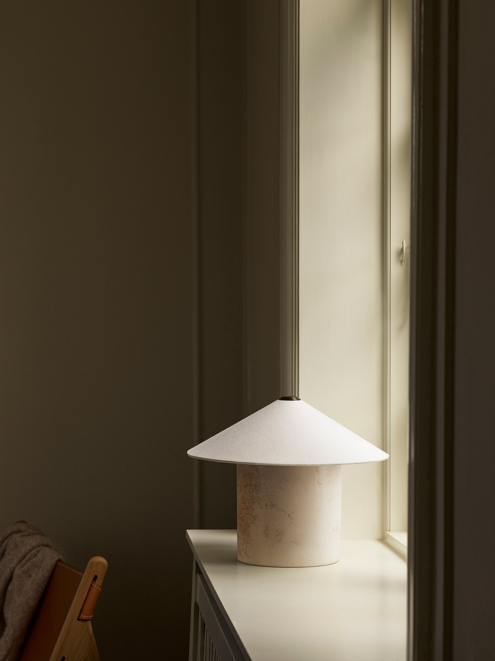 FUTé  TABLE 350