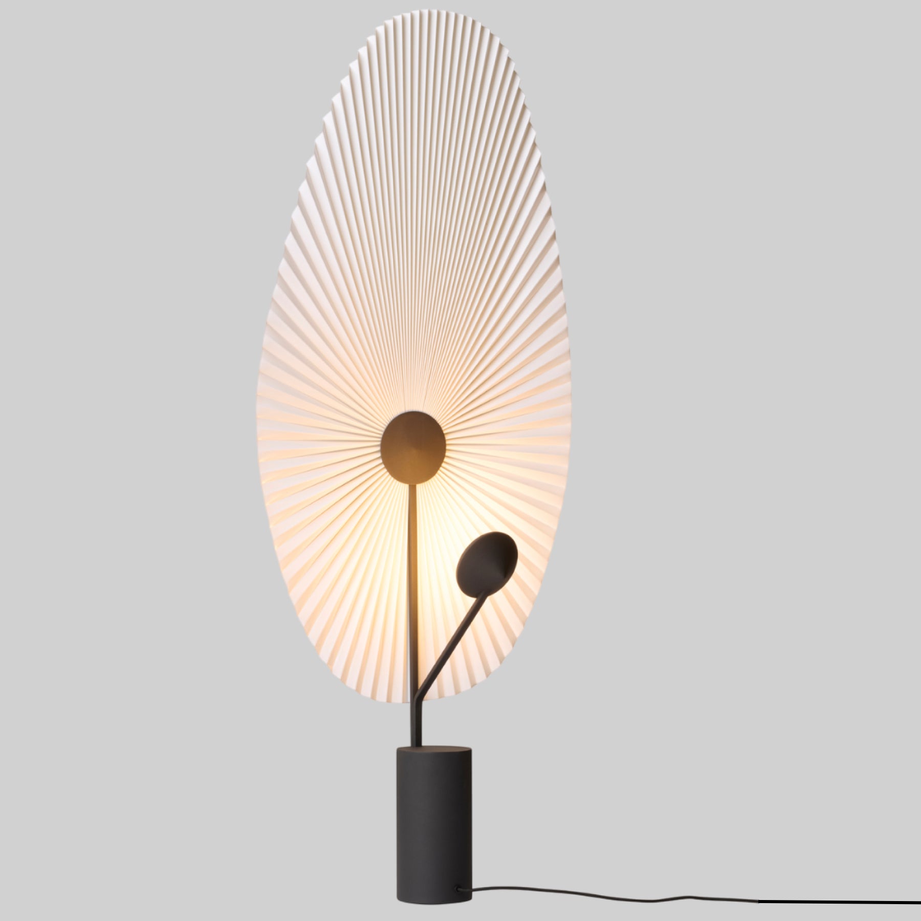 LIRIS Floor Lamp, Black*