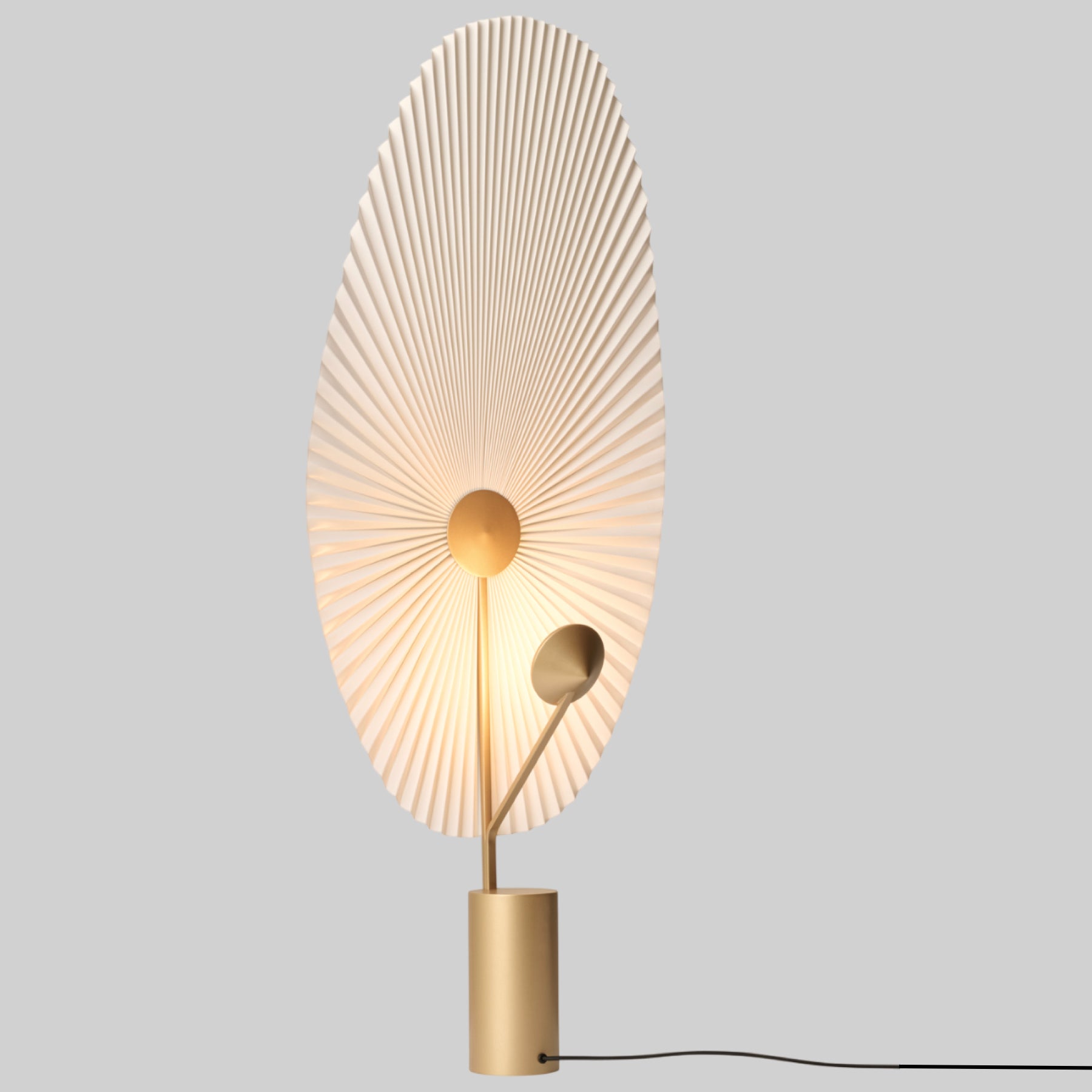 LIRIS Floor Lamp - Brass*