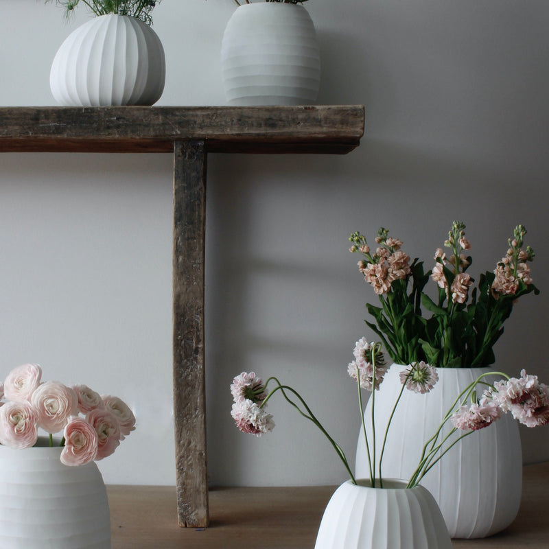 Organic vase 01 - white
