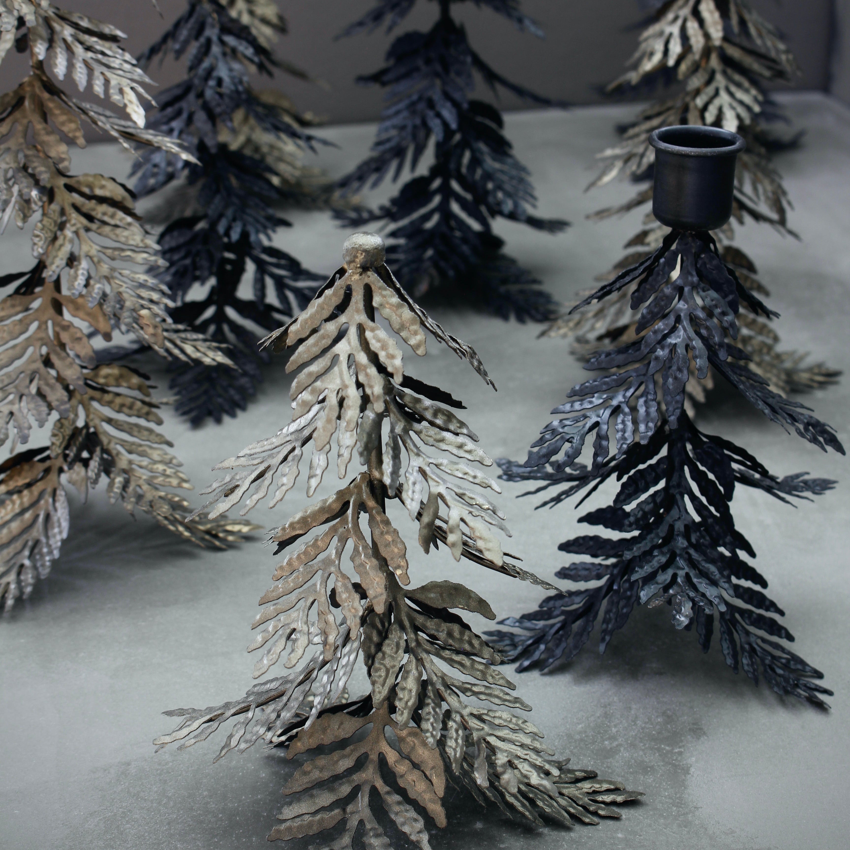 NOSTALGIA Tree Candle Holder, Small - Black (box of 4)