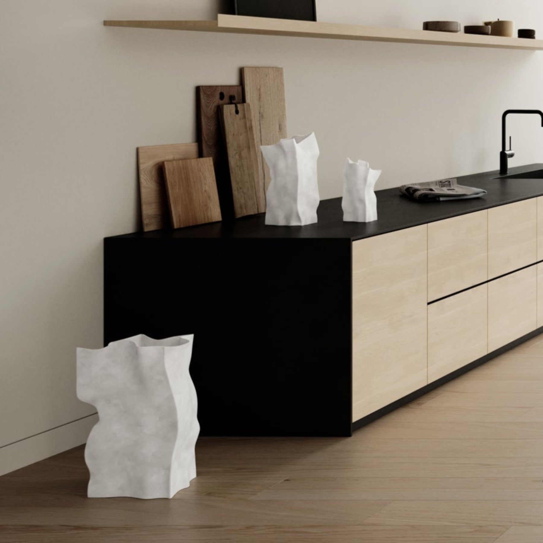 Kami Vase, Big - Bone White