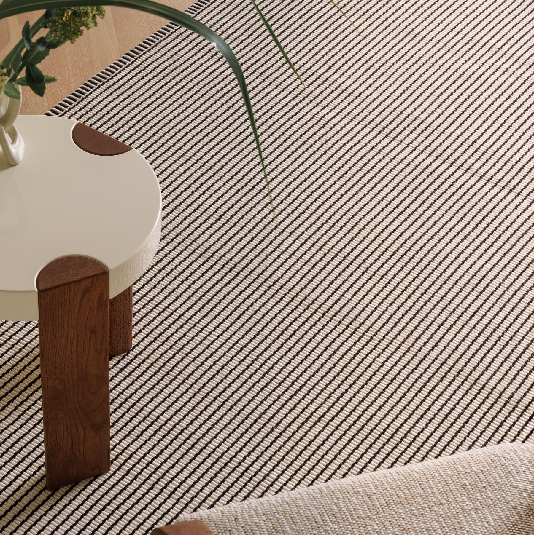 Vibeke Klint Rug VK-3, Off-White-Black - 3 Standard Sizes