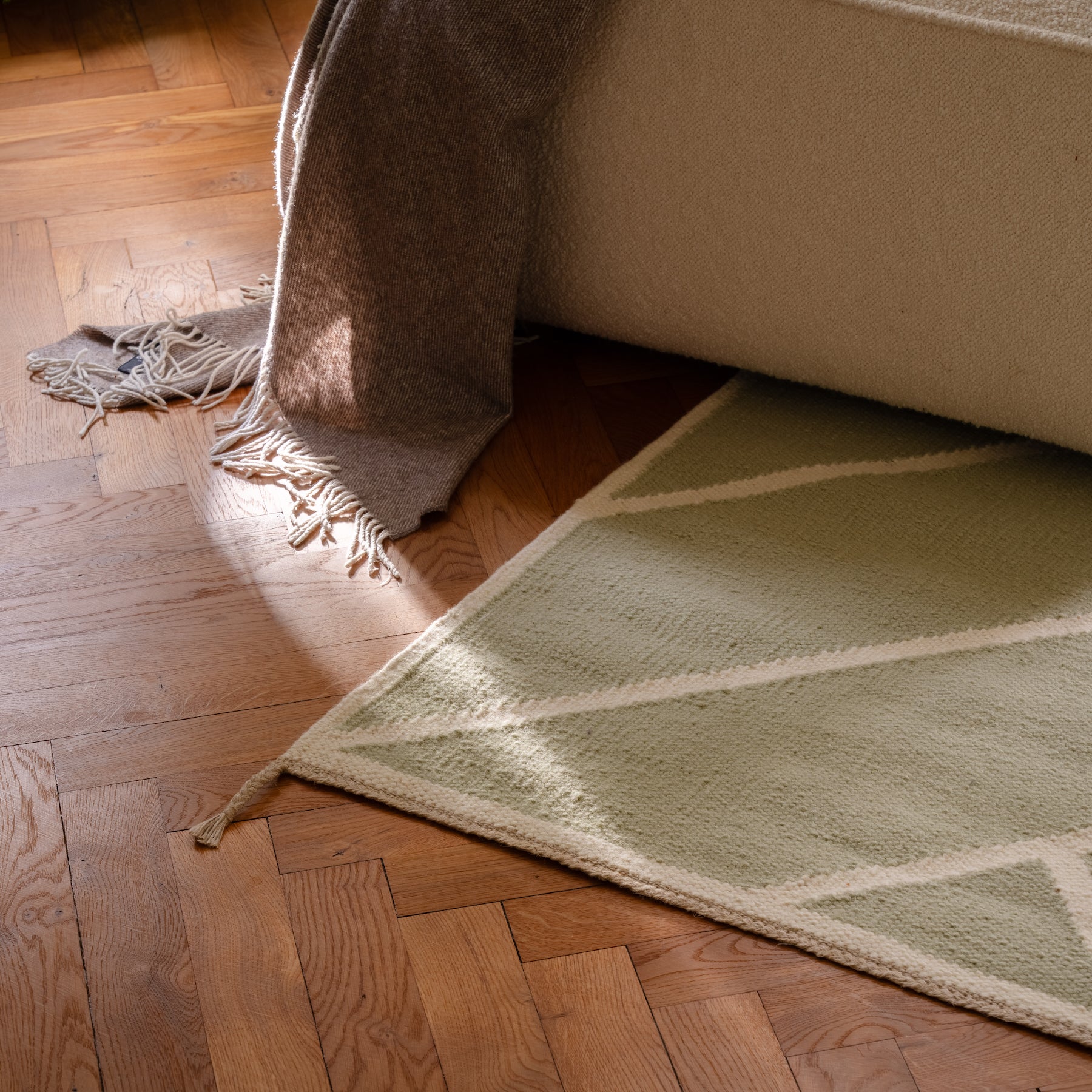 Vibeke Klint Rug VK-2, Light Olive - 3 Standard Sizes