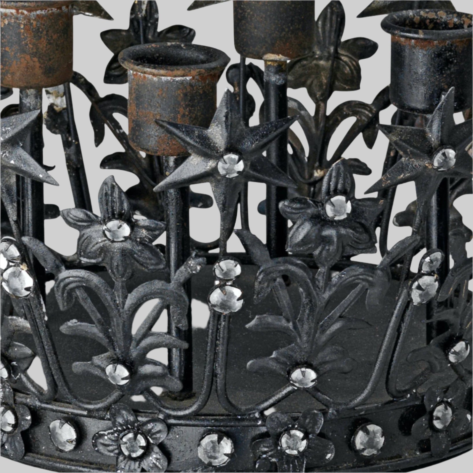 NOSTALGIA advent crown 4-candleholder, black