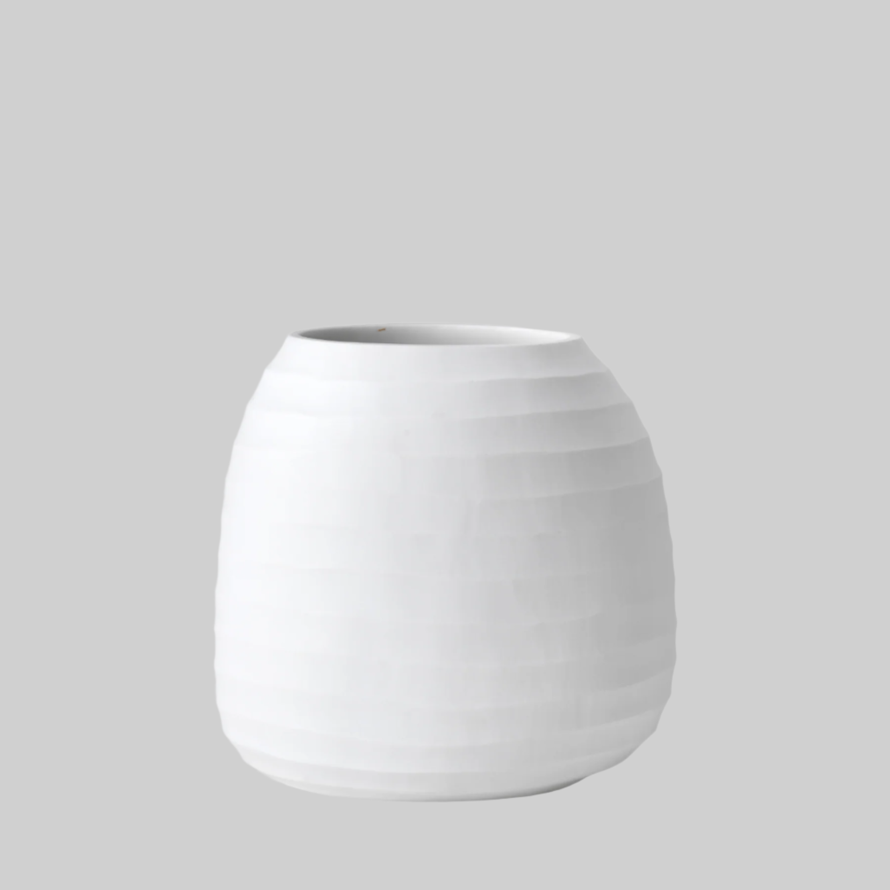 Organic vase 02 -  white