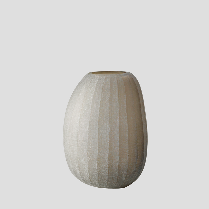 Organic vase 04 - sand