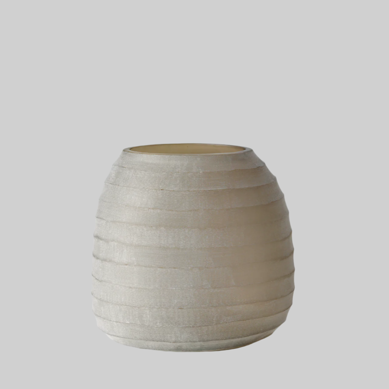 Organic vase 02 - sand