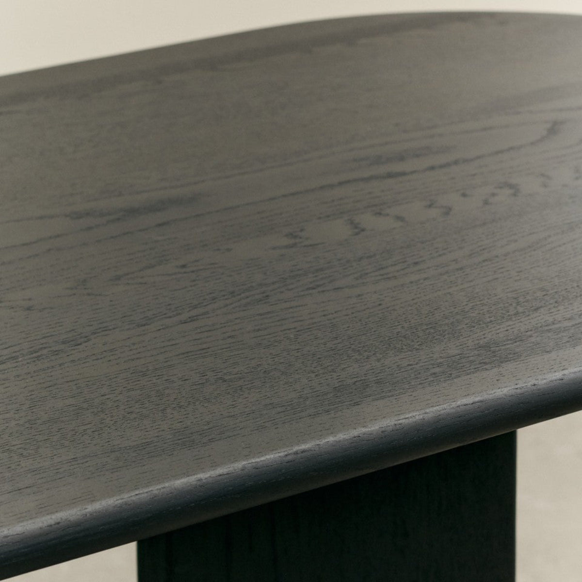 Pillabout Office Table 01 - Black