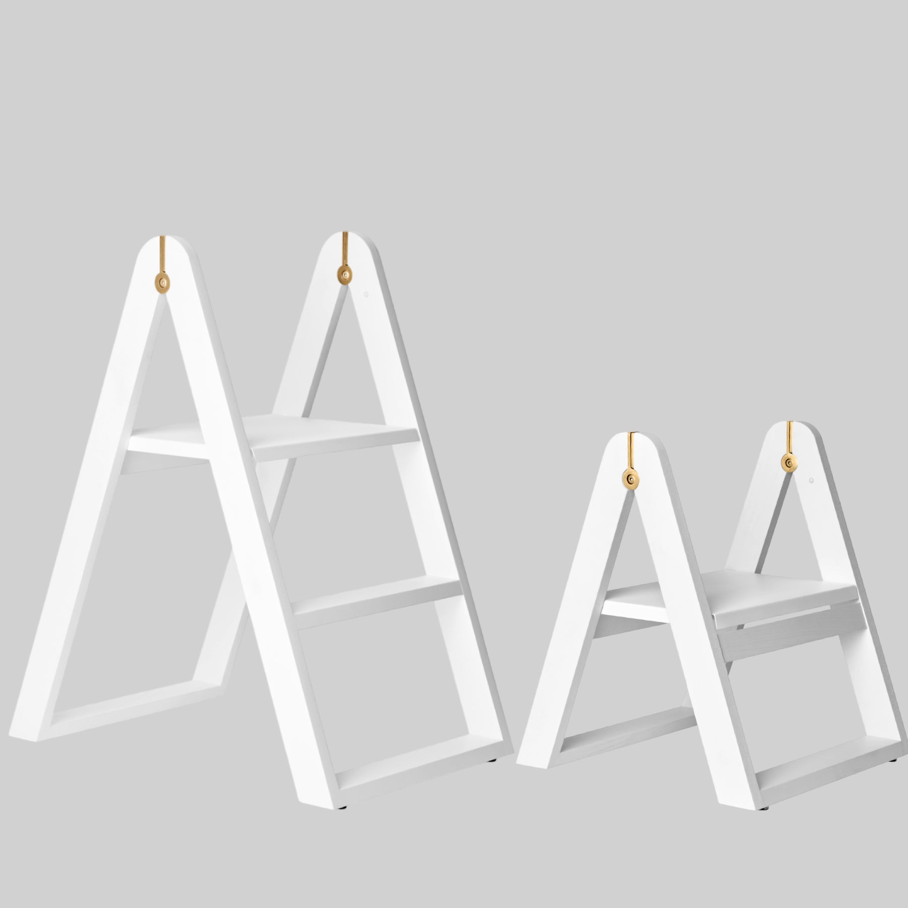 REECH Step Ladder, White