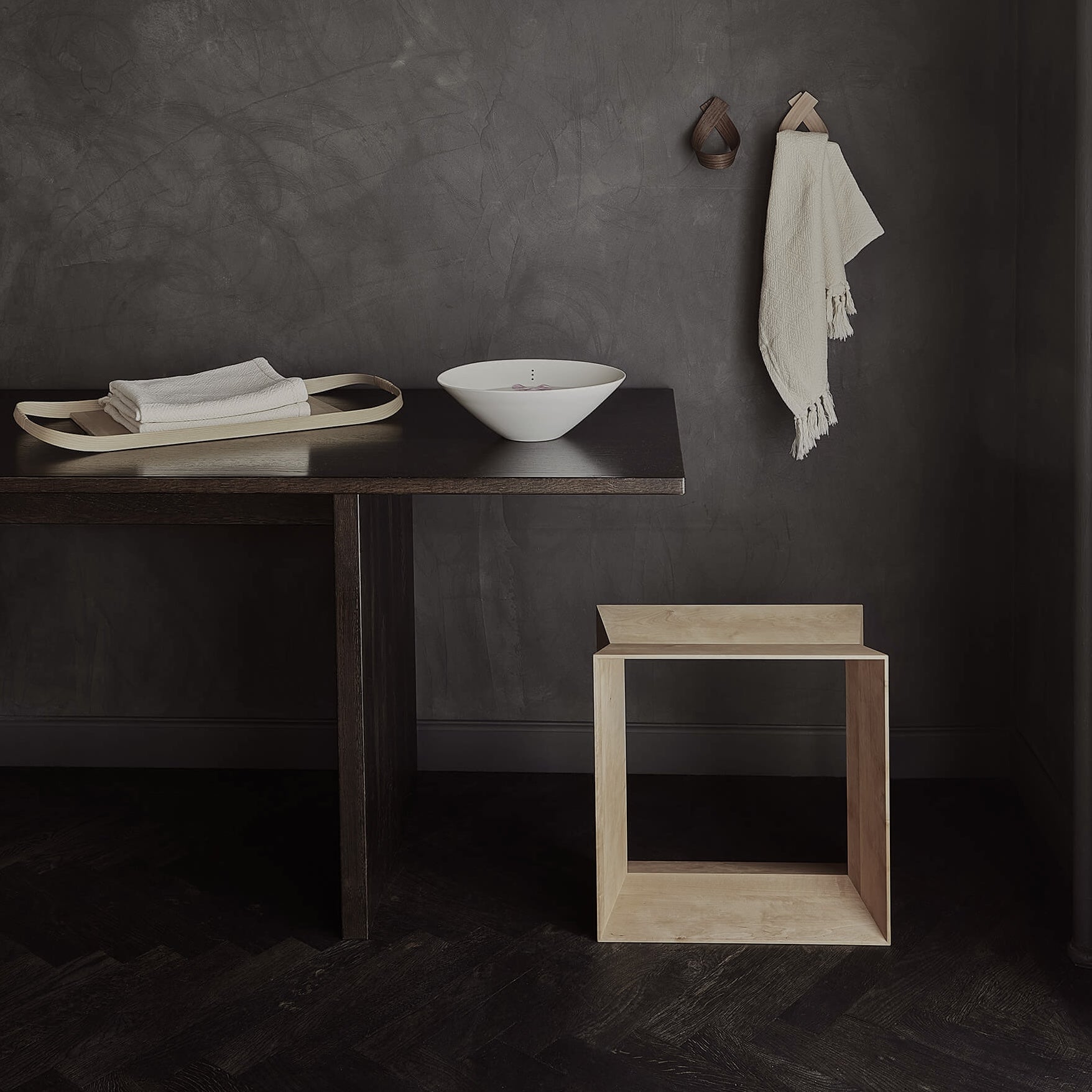 REFLEX Stool - Natural Oil Solid Oak