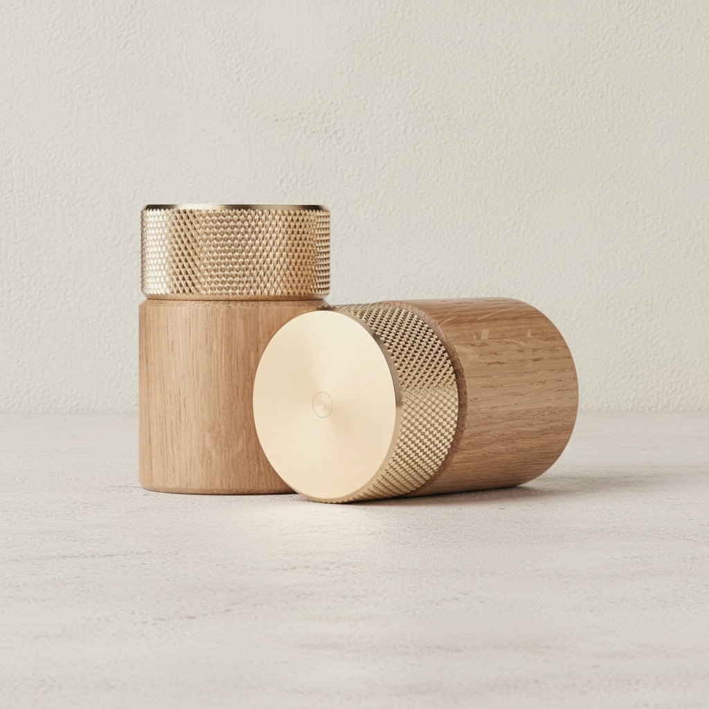 SINA salt & pepper mill set - oak/brass