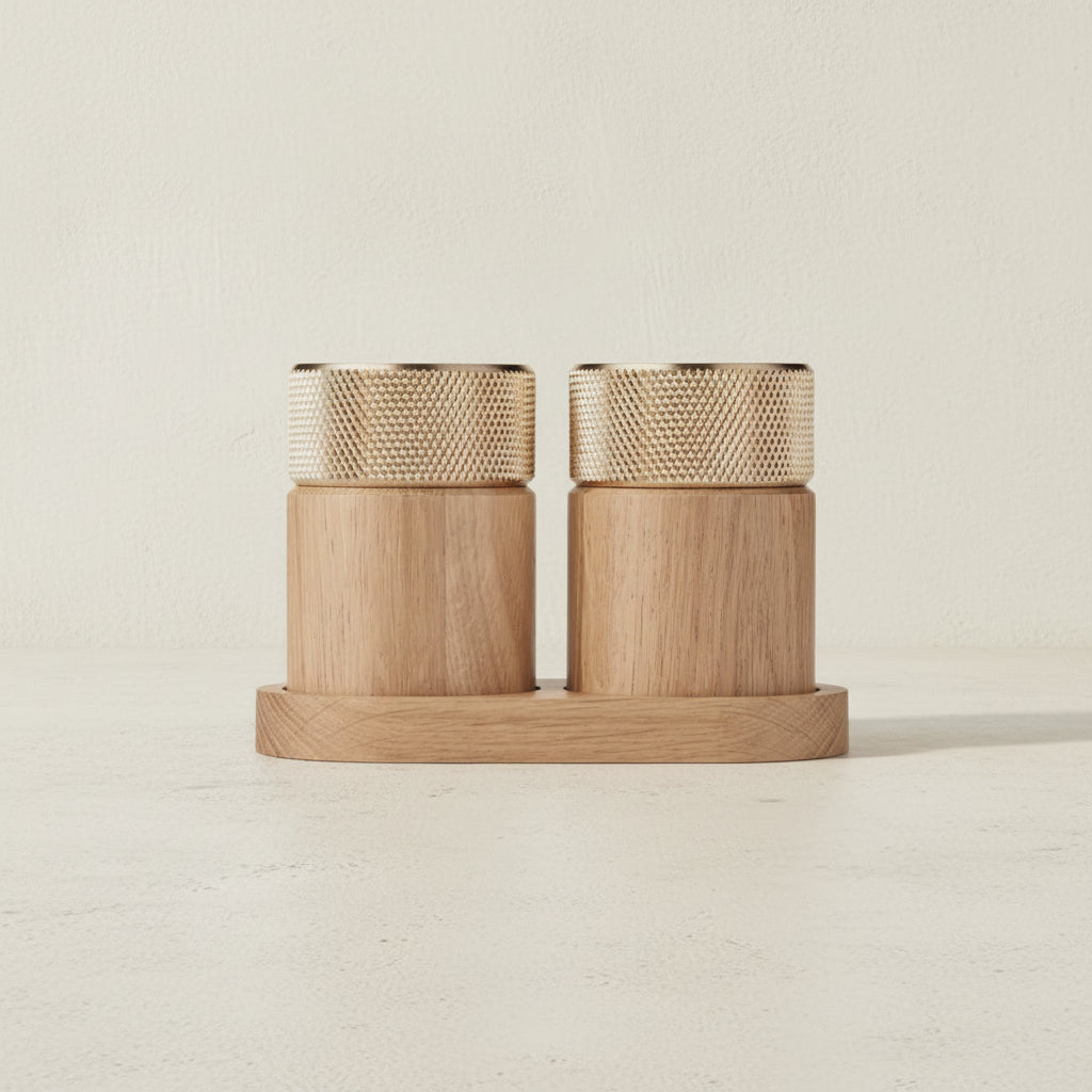 SINA salt & pepper mill set - oak/brass