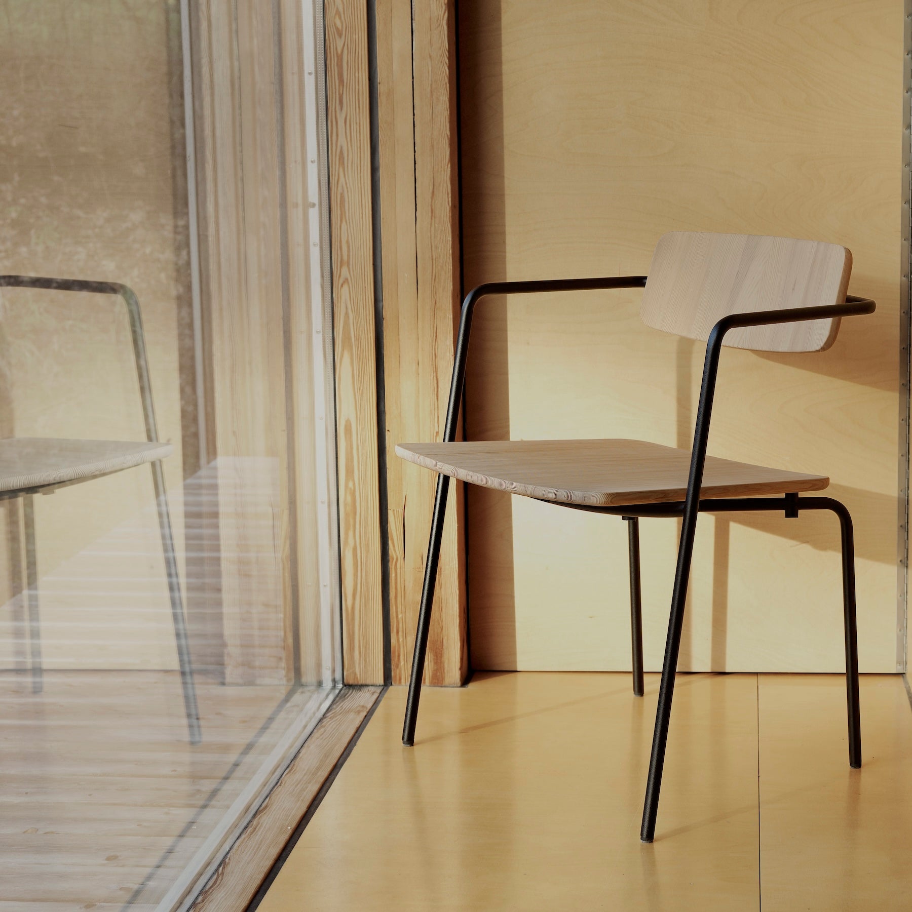 FLOAT chair - natural oak