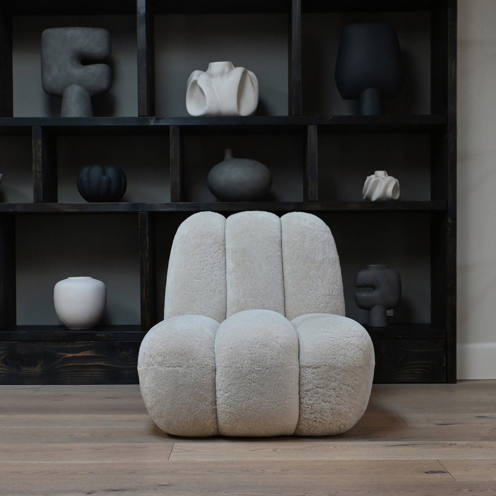 Toe Chair - Sheepskin, Sandshell