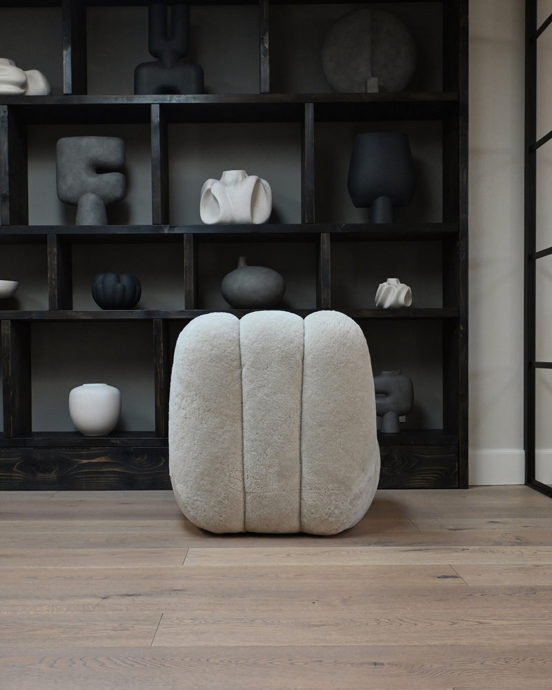 Toe Chair - Sheepskin, Sandshell*